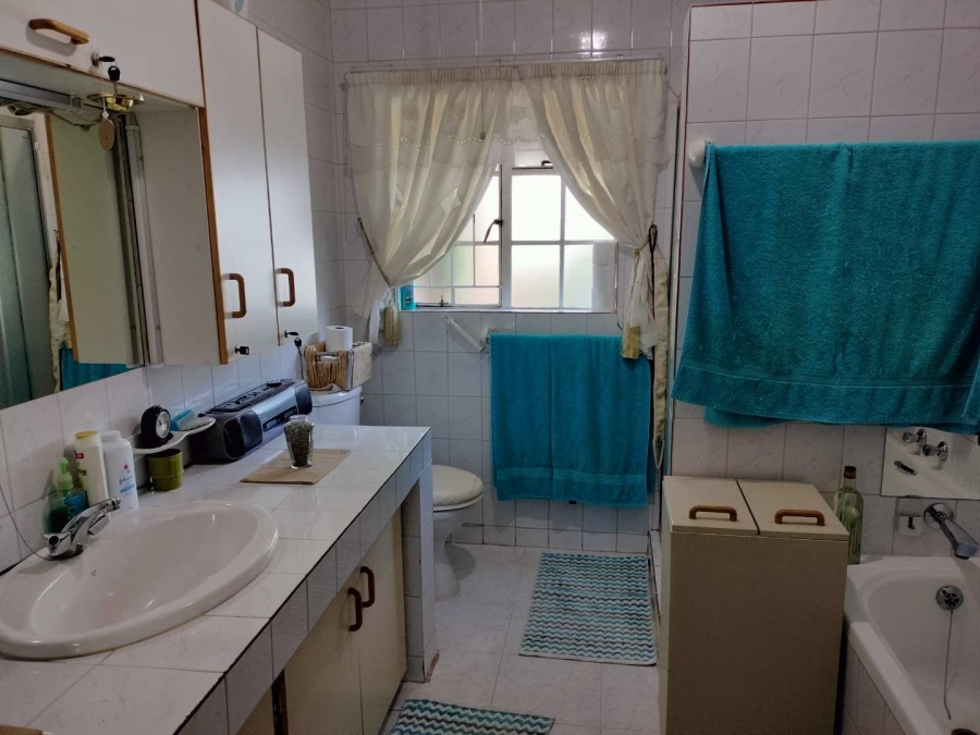 3 Bedroom Property for Sale in Baysvalley Free State